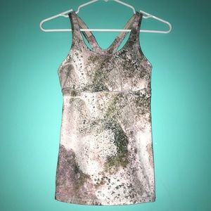 Lululemon tank top